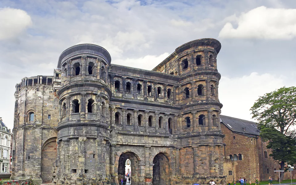 Porta Nigra, Trier - © 