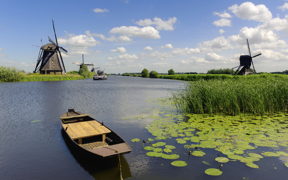 Windmühlen, Kinderdijk - © shutterstock_78871441