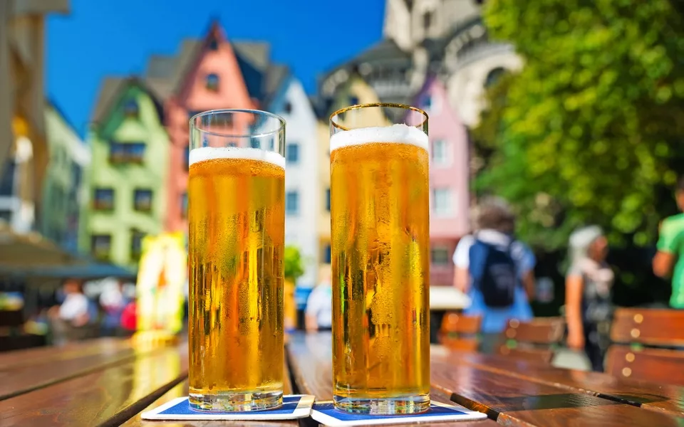 Kölsch in der Altstadt - © davis - stock.adobe.com