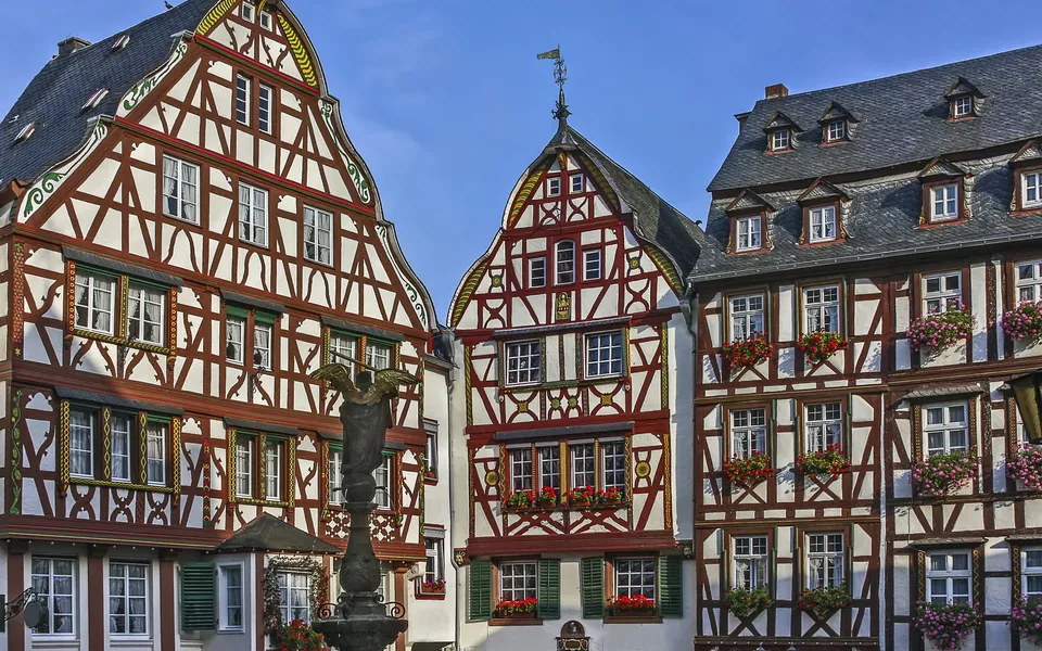 Bernkastel-Kues - © shutterstock_256132360