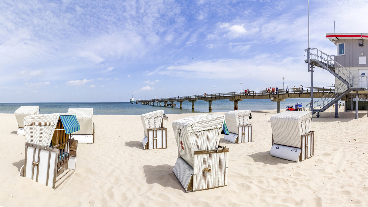 Seebrücke von Zinnowitz auf Usedom - © Sina Ettmer - stock.adobe.com