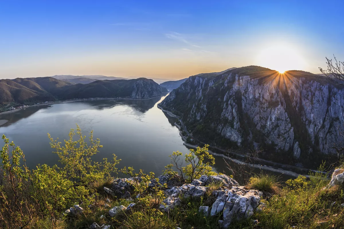 Eisernes Tor, Abendstimmung - © shutterstock_154329380