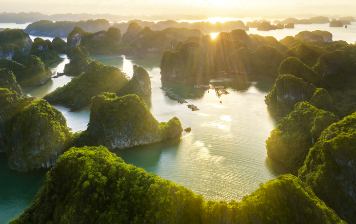 Halong-Bay - © Hien Phung - stock.adobe.com