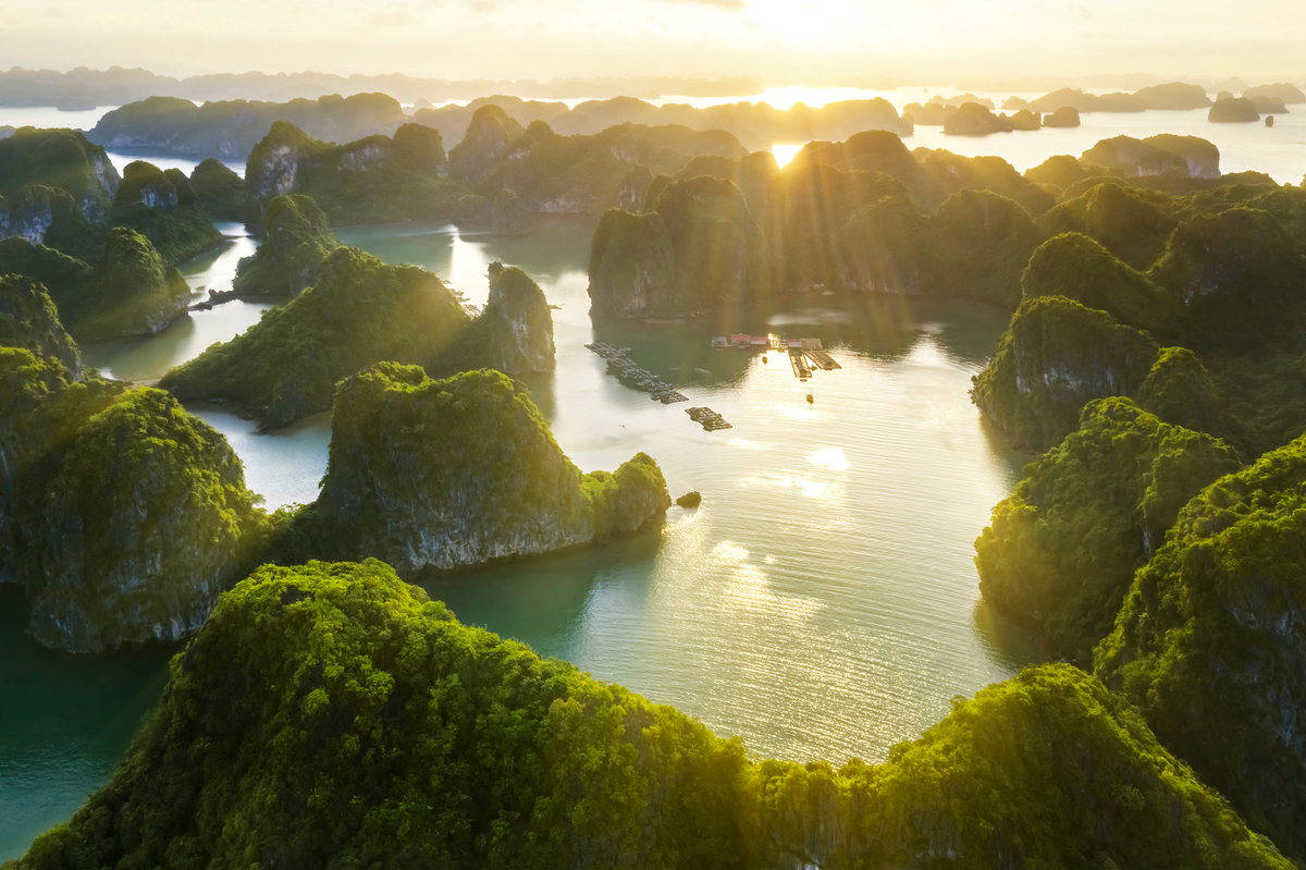 Halong-Bay - © Hien Phung - stock.adobe.com