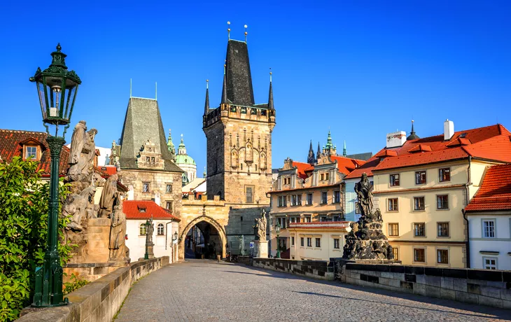 Stadttor auf der Karlsbrücke - © Emi Cristea - stock.adobe.com