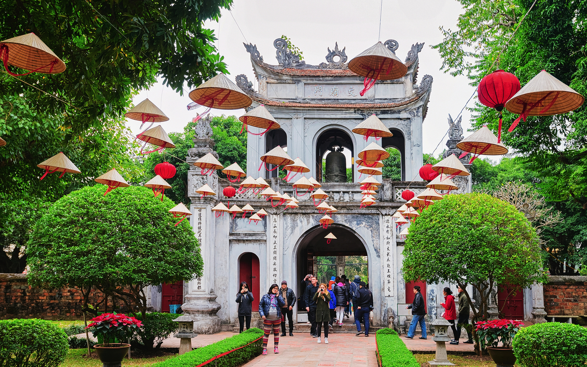 Literaturtempel, Hanoi - © Roman Babakin - stock.adobe.com